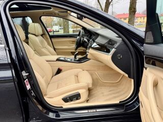 BMW 535 d Touring xDrive High Executive 3.0 Bi-Turbo 230кВ