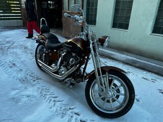 Harley-Davidson Custom Bike FXSTSSE2 61kW