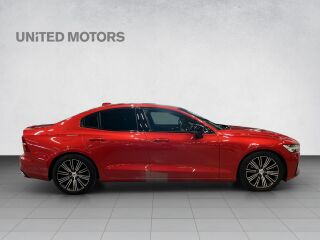 Volvo S60 T5 R-design 2.0 184kW
