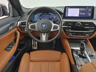 BMW 530 e xDrive M-Sportpakett 2.0 215кВ