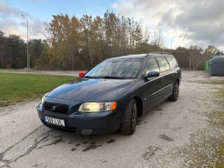 Volvo V70 SUMMUM 2.4 EURO 3 120kW