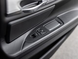 BMW 740 M-pakett 3.0 230kW