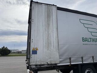 Schmitz Semitrailer Curtainsider Standard