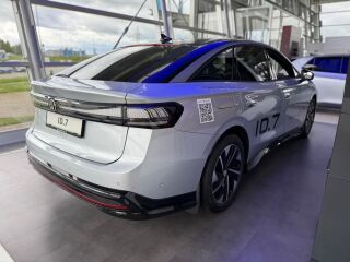 Volkswagen ID.7 PRO 210kW