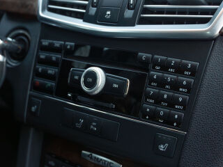 Mercedes-Benz E 350 4MATIC BlueEfficiency 3.0 170kW