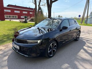 Opel Astra Innovation Plus 5D 1.2 96кВ