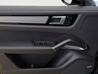 Porsche Cayenne Turbo S E-Hybrid 4.0 500kW
