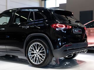 Mercedes-Benz GLA 250 AMG Line Premium Plus 2.0 165kW