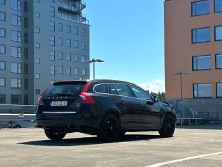 Volvo V60 2.4 D6 158kW