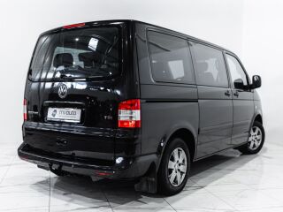 Volkswagen Multivan Family Comfort Plus 2.5 96kW