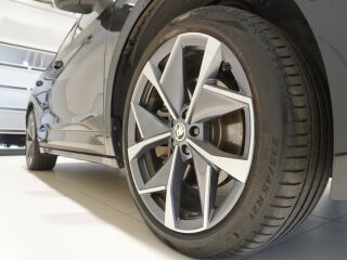 Skoda Enyaq 85X COUPE RS 250kW / 82kWh 77кВ