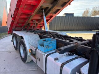 Scania P 114 6x2 280kW