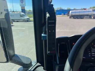 Scania P420 B6X4NB 13.0 R6