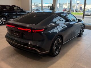 Mazda 6e e Takumi 190kW