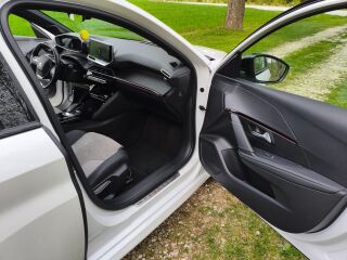 Peugeot 208 GT Electric 57kW
