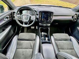 Volvo XC40 R Design 2.0 140kW