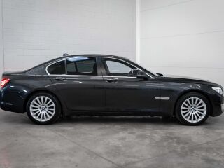 BMW 740 Facelift xDrive 3.0 230кВ
