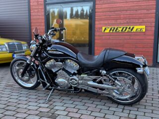 Harley-Davidson VRSCB V-Rod V2 Revolution 86kW