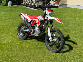 Beta RR 300