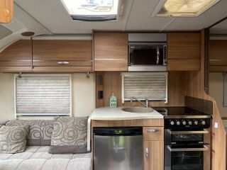 Swift Coastline S
