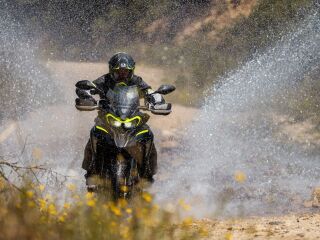 Benelli TRK 702 X R2 52kW