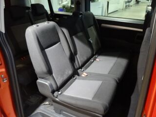 Peugeot Traveller Long 2.0 130kW
