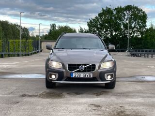 Volvo XC70 Momentum 2.4 TDI 151kW