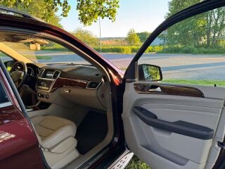 Mercedes-Benz ML 350 3.5 V6 225kW