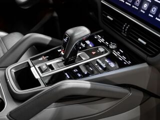 Porsche Cayenne Platinum Edition E-Hybrid Sport Chrono 3.0 250kW