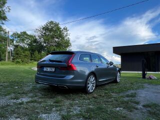 Volvo V90 T8 AWD Inscription 2.0 T8 Twin-Engine PLUG-IN-Hybrid 251kW