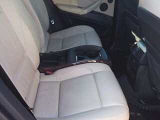 BMW X6 DRIVE 50i 4.4 V8 300kW