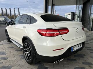 Mercedes-Benz GLC 250 Coupe 4Matic AMG 2.0 R4 155kW
