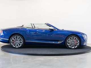 Bentley Continental GTC W12 Mulliner 6.0 485kW