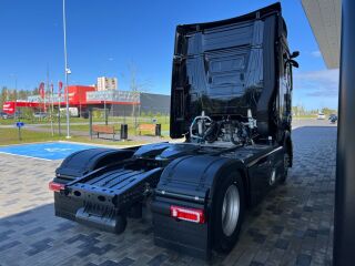 Mercedes-Benz Actros 1845L BigSpace ProCabin Solostar 12.8 R6 330kW