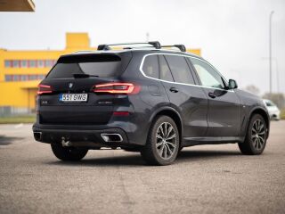BMW X5 d xDrive MEHV 3.0 210кВ