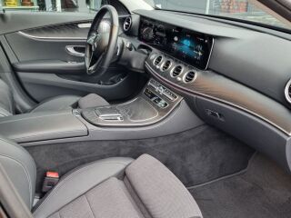 Mercedes-Benz E 300 de T EQ NIGHT PACK AVANTGARDE 2.0 225kW
