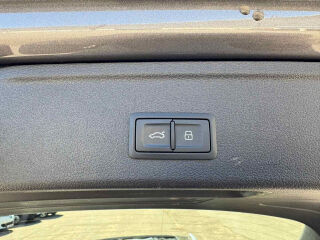 Audi A4 allroad Quattro Matrix LED 2.0 R4 TDi 140kW