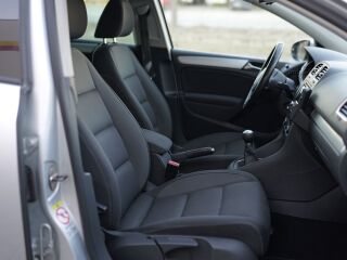 Volkswagen Golf BLUEMOTION 1.6 77kW
