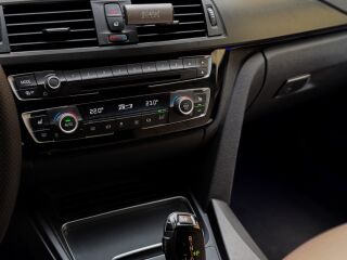 BMW 320 2.0 120kW