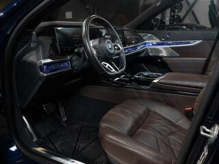 BMW i7 xDrive60 400kW