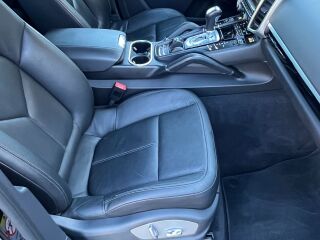Porsche Cayenne PLATINUM EDITION 180kW