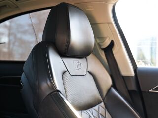 Audi A8 LONG S-Line 3.0 210kW
