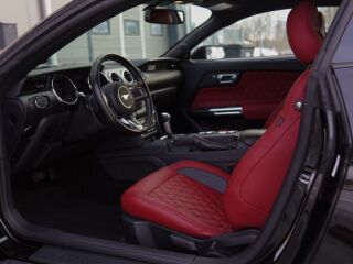 Ford Mustang 3.7 224kW