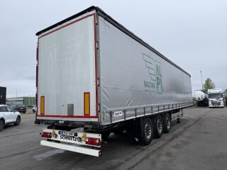 Schmitz Semitrailer Curtainsider Standard
