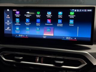 BMW 330 E M-Sportpakett PRO LCI 2.0 215kW