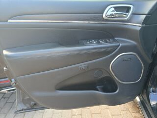 Jeep Grand Cherokee SUMMIT Facelift 3.0 184kW
