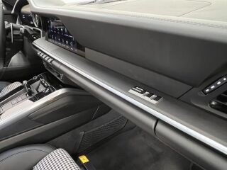 Porsche 911 Turbo S 3.7 478kW