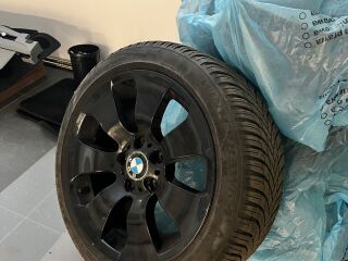 BMW 325 M-Pakett 2.5 R6 N52K 160kW