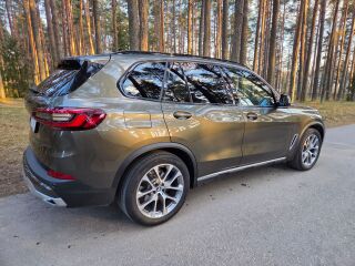 BMW X5 AWD xDrive30d MHEV xLine 3.0 210kW