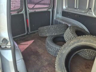 Volkswagen Caddy 1.6 55кВ